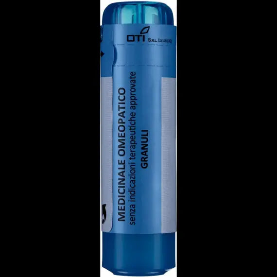 Arnica montana - 30 ch granuli- 1 contenitore multidose in pp da 3,5 g (70 granuli) con tappo dispensatore in ps