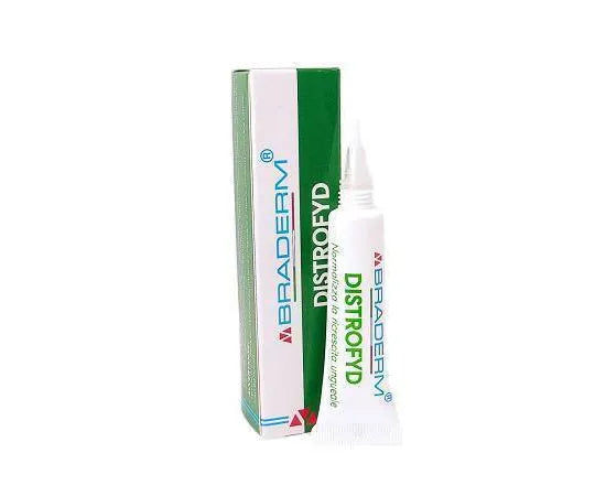 Braderm Distrofyd Behandlung für dünne und brüchige Nägel 15 ml