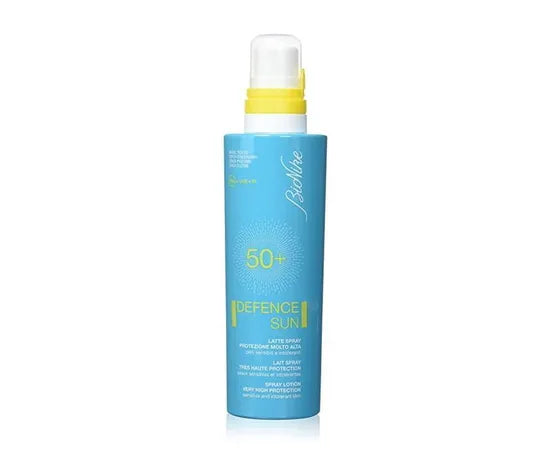 Bionike Defence Sun 50+ Leichtflüssige Sonnenmilch Sehr Hoher Schutz Wasserfest Für Empfindliche Haut LSF 50+ 200 ml